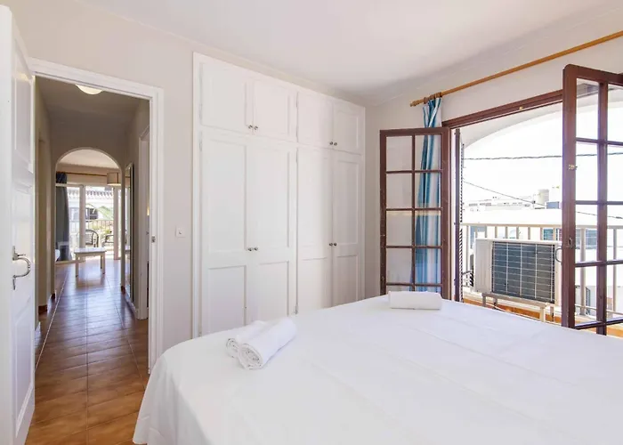 Siesta Mar * Cala En Porter (Menorca)